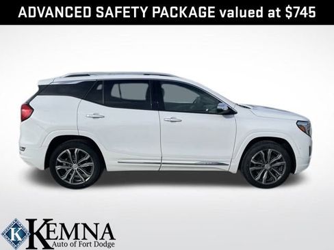 Used 2018 GMC Terrain Denali w/ Advanced Safety Package image 2