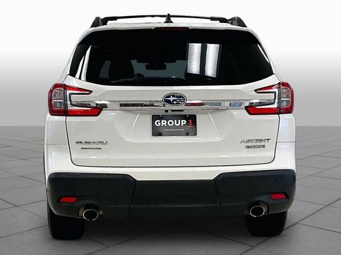 Used 2023 Subaru Ascent Touring AWD/4WD image 4