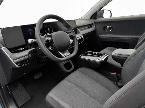 New 2025 Hyundai Ioniq 5 SE image 14