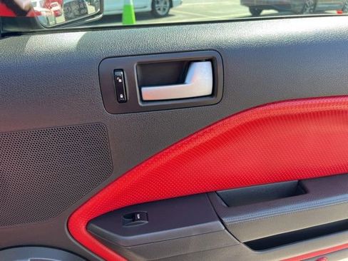 Used 2008 Ford Mustang GT image 35