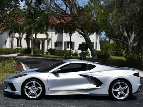 Used 2024 Chevrolet Corvette Stingray Coupe w/ Chrome Exterior Badge Package image 20