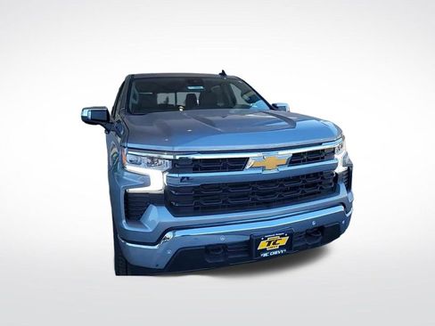 New 2025 Chevrolet Silverado 1500 LT w/ Z71 Off-Road Package AWD/4WD image 4