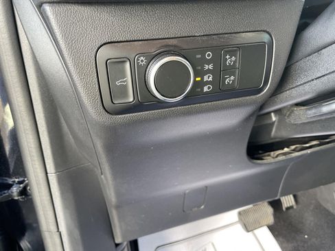 Certified 2024 Ford Escape Active AWD/4WD image 17