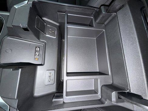 New 2026 GMC Sierra 1500 SLT w/ SLT Premium Package image 31