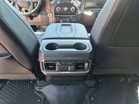 Used 2021 GMC Sierra 1500 AT4 w/ AT4 Value Package AWD/4WD image 31