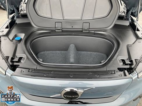 Used 2023 Volvo XC40 Recharge Plus AWD/4WD image 12