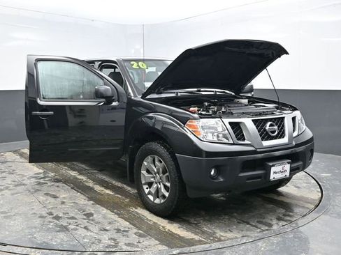 Used 2020 Nissan Frontier SV image 31