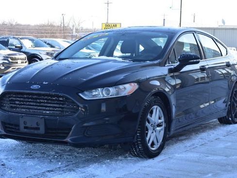 Used 2014 Ford Fusion SE image 9