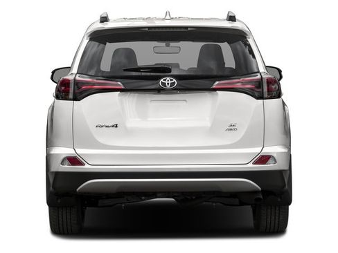 Used 2016 Toyota RAV4 SE FWD image 5