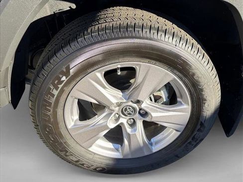 Certified 2025 Toyota RAV4 XLE image 9