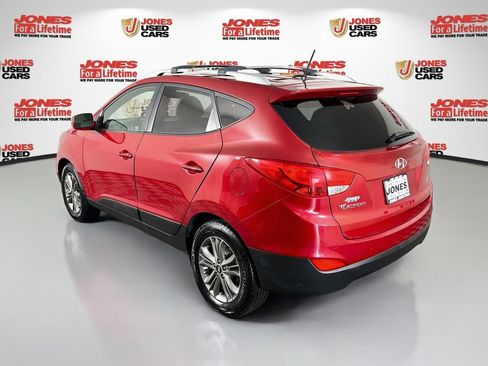 Used 2014 Hyundai Tucson SE FWD image 2