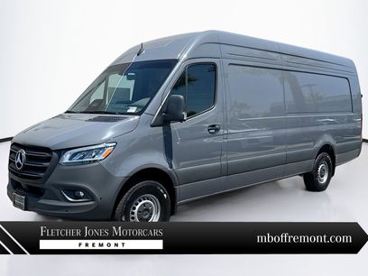 New 2025 Mercedes-Benz Sprinter 2500