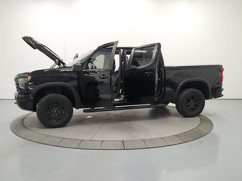 Used 2022 Chevrolet Silverado 1500 ZR2 AWD/4WD image 12