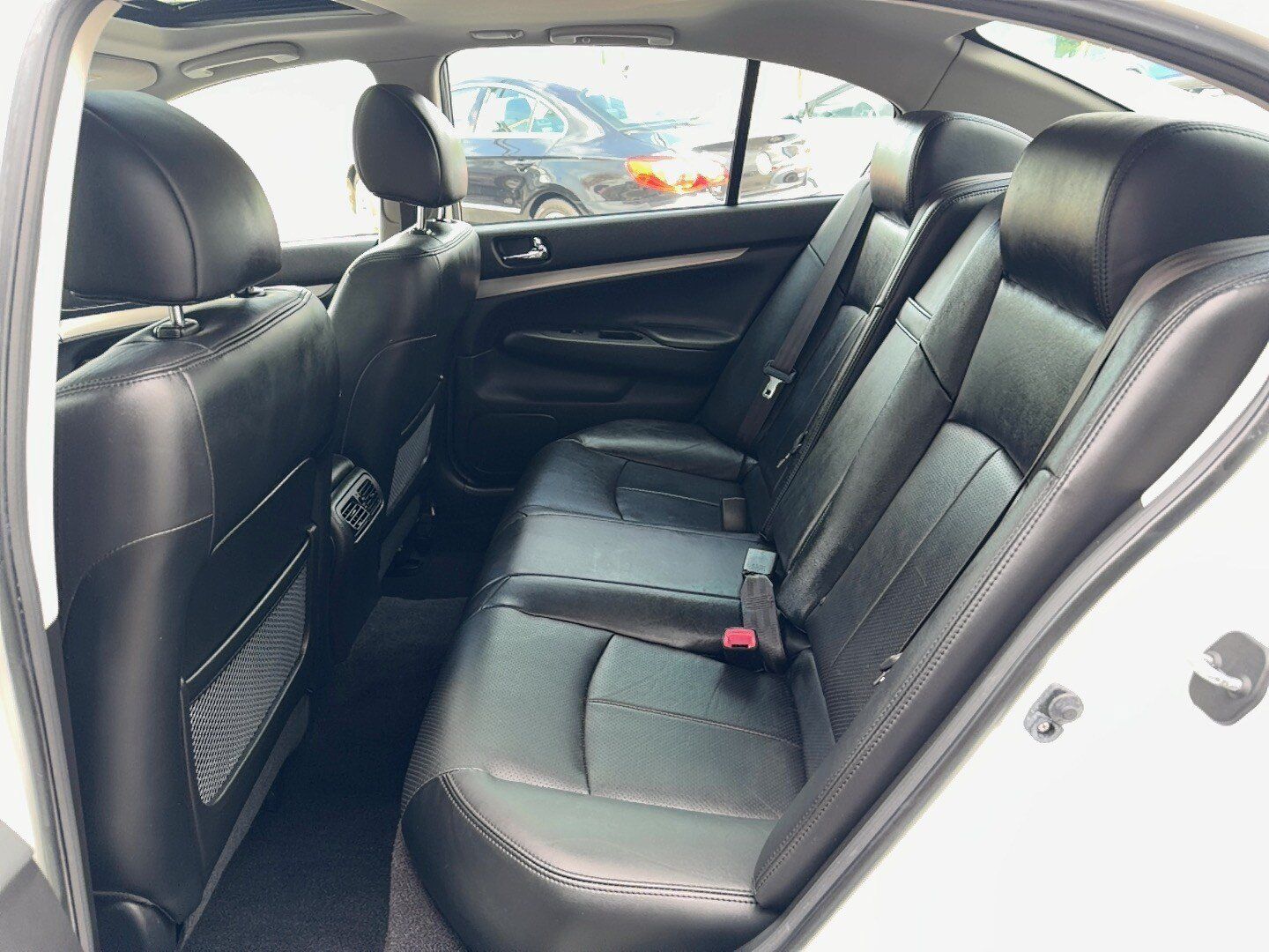 Used 2013 INFINITI G37 x Sedan w/ Premium Pkg AWD/4WD image 20