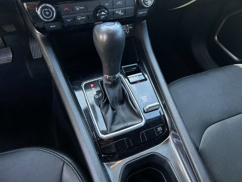 Used 2023 Jeep Compass Latitude image 25