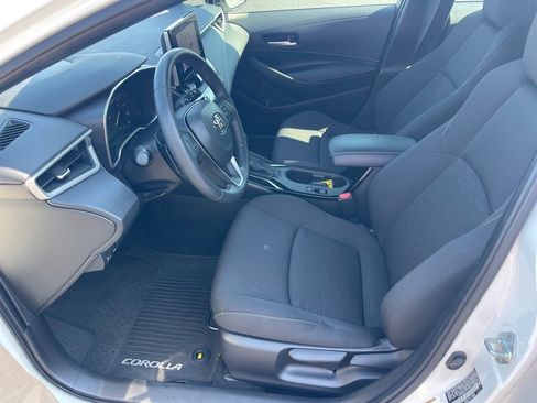 Used 2023 Toyota Corolla SE image 10