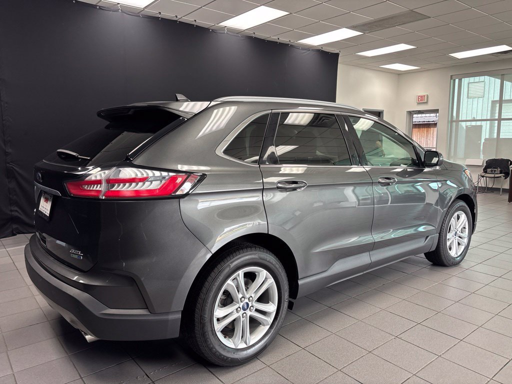 Used 2020 Ford Edge SEL AWD/4WD image 3