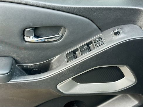 Used 2022 Nissan Frontier SV image 18