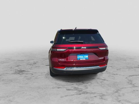 New 2025 Jeep Grand Cherokee Laredo X image 7