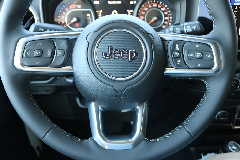 New 2027 Jeep Wrangler Unlimited Sahara AWD/4WD image 23