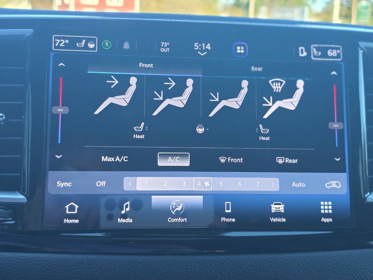 Used 2026 Chrysler Pacifica Select FWD image 29