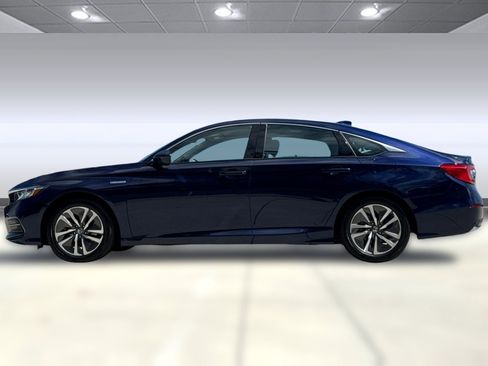 Used 2018 Honda Accord Hybrid image 2