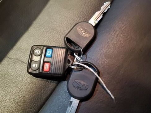 Used 2011 Ford Fusion SEL w/ 302A Rapid Spec Order Code image 30