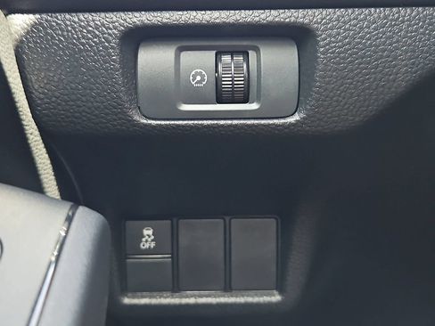 Used 2025 Honda Civic Sport image 27