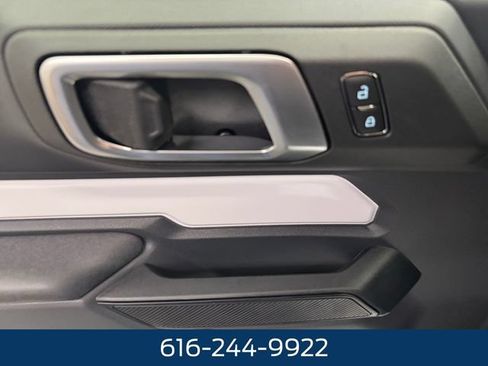 New 2026 Ford Bronco Badlands AWD/4WD image 25