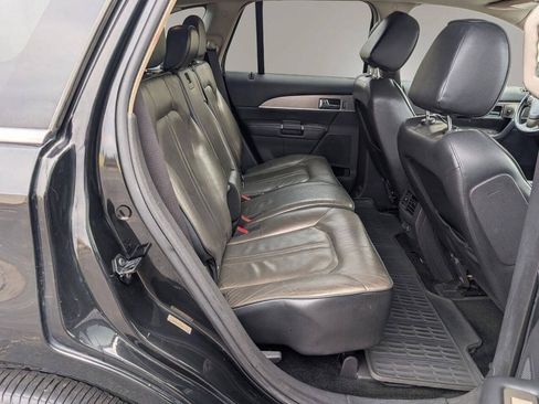 Used 2013 Lincoln MKX FWD image 32
