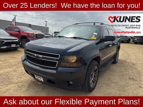 Used 2007 Chevrolet Avalanche LTZ w/ LTZ Preferred Equipment Group AWD/4WD image 8