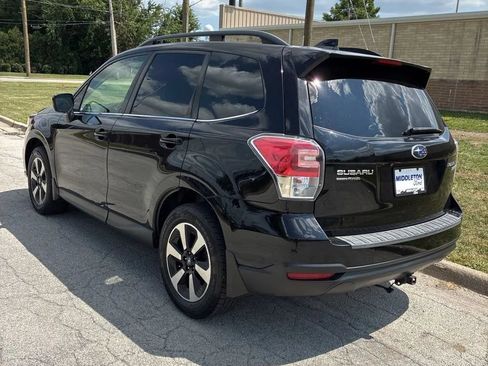 Used 2017 Subaru Forester 2.5i Limited w/ Popular Package #2 AWD/4WD image 5