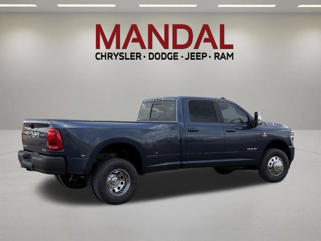 New 2026 RAM 3500 Laramie w/ Towing Technology Group AWD/4WD image 4