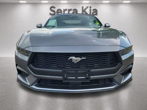Used 2025 Ford Mustang Premium RWD image 8
