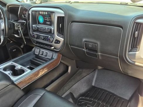 Certified 2018 GMC Sierra 1500 SLT w/ SLT Premium Package AWD/4WD image 32