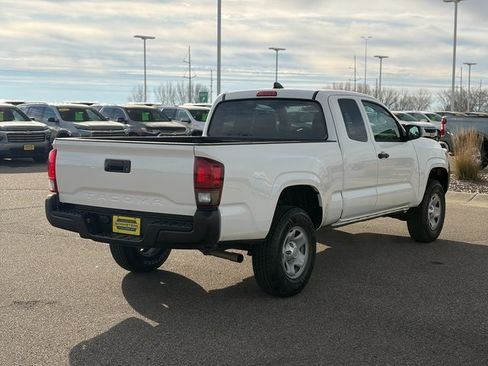 Used 2023 Toyota Tacoma SR image 5