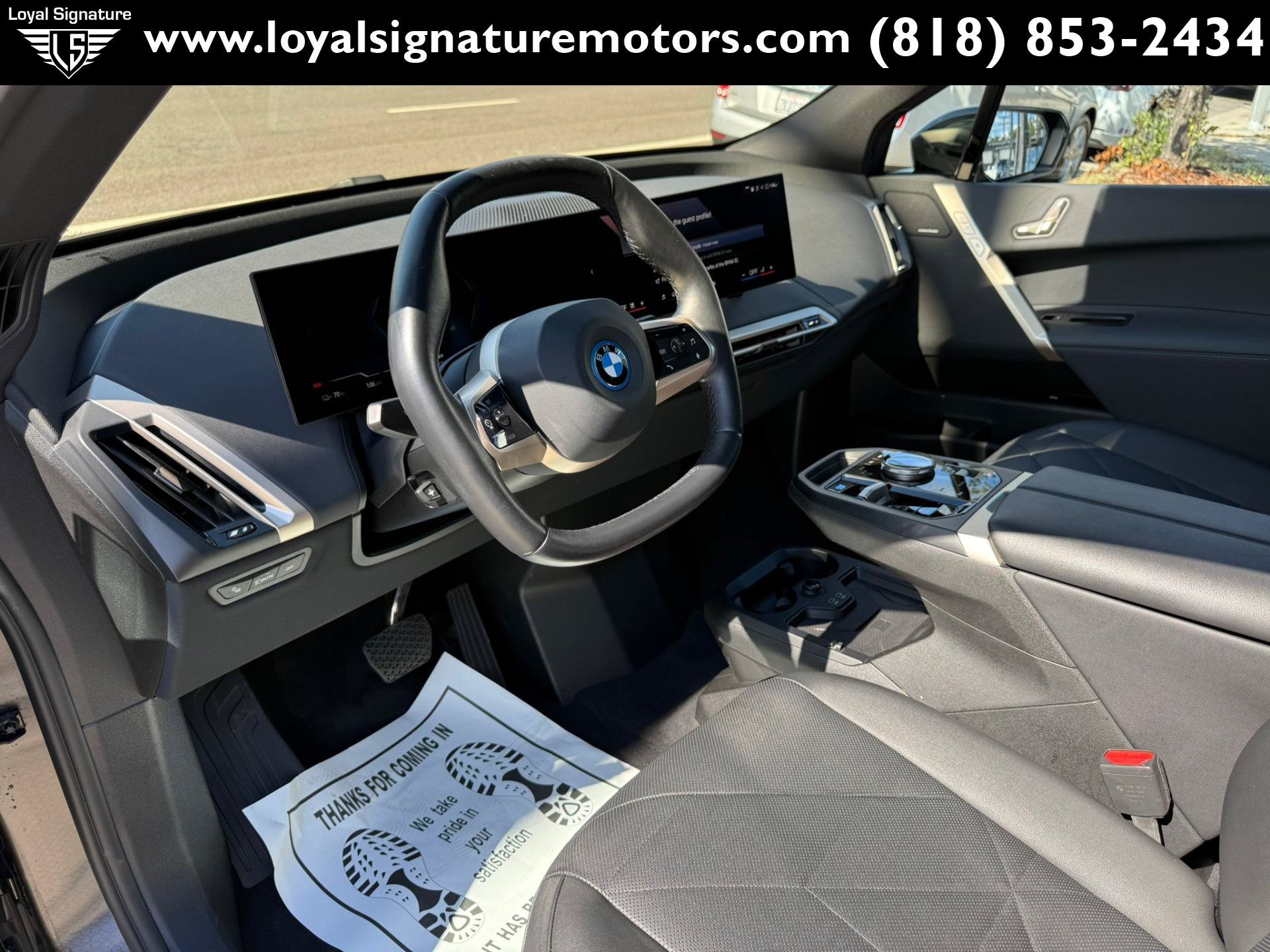 Used 2024 BMW iX xDrive50 w/ Sport Package AWD/4WD image 22