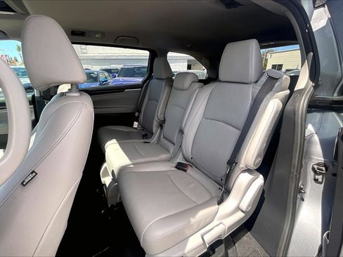 Used 2019 Honda Odyssey EX-L image 23