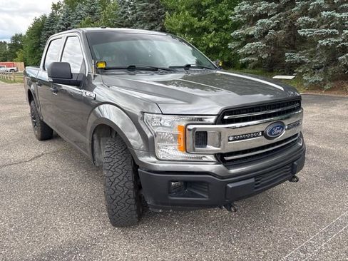 Used 2018 Ford F150 XLT AWD/4WD image 2