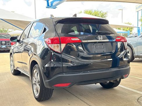 Used 2022 Honda HR-V LX image 7