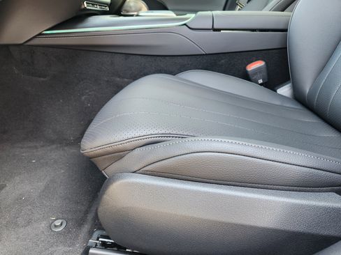 New 2025 Mercedes-Benz E 350 Sedan image 24