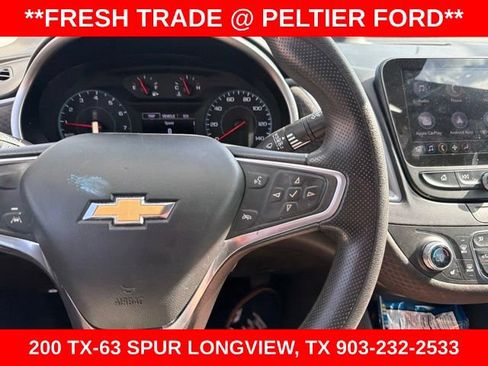 Used 2023 Chevrolet Malibu LT FWD image 16