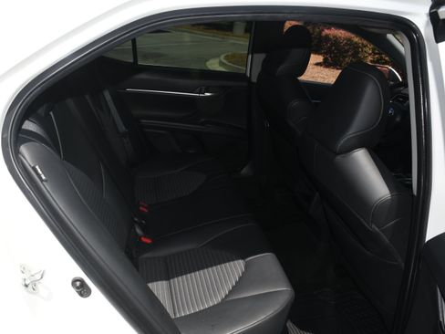 Certified 2023 Toyota Camry SE FWD image 17