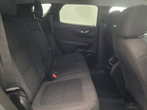 Used 2020 Chevrolet Blazer LT FWD image 19