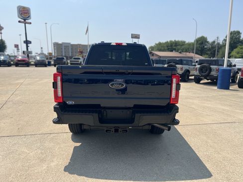 Used 2024 Ford F250 Lariat w/ Black Appearance Package AWD/4WD image 8