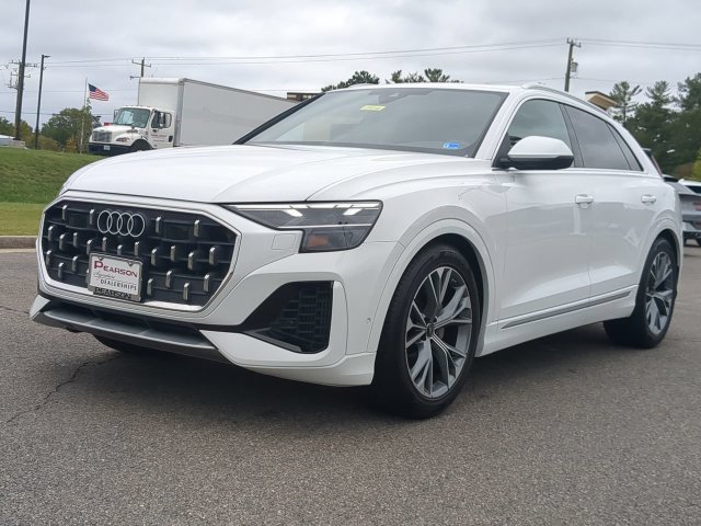 Used 2026 Audi Q8 Premium Plus AWD/4WD image 7