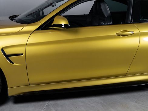 Used 2015 BMW M4 Coupe RWD image 7