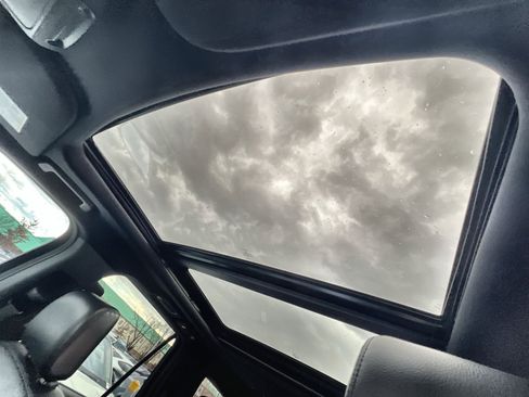 Used 2020 Ford Expedition XLT w/ Equipment Group 202A image 24