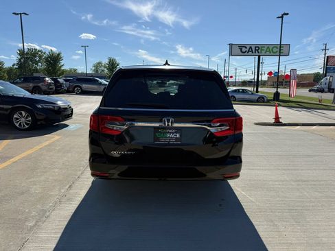 Used 2018 Honda Odyssey EX-L image 11