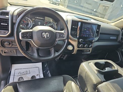 Used 2019 RAM 1500 Laramie RWD image 17